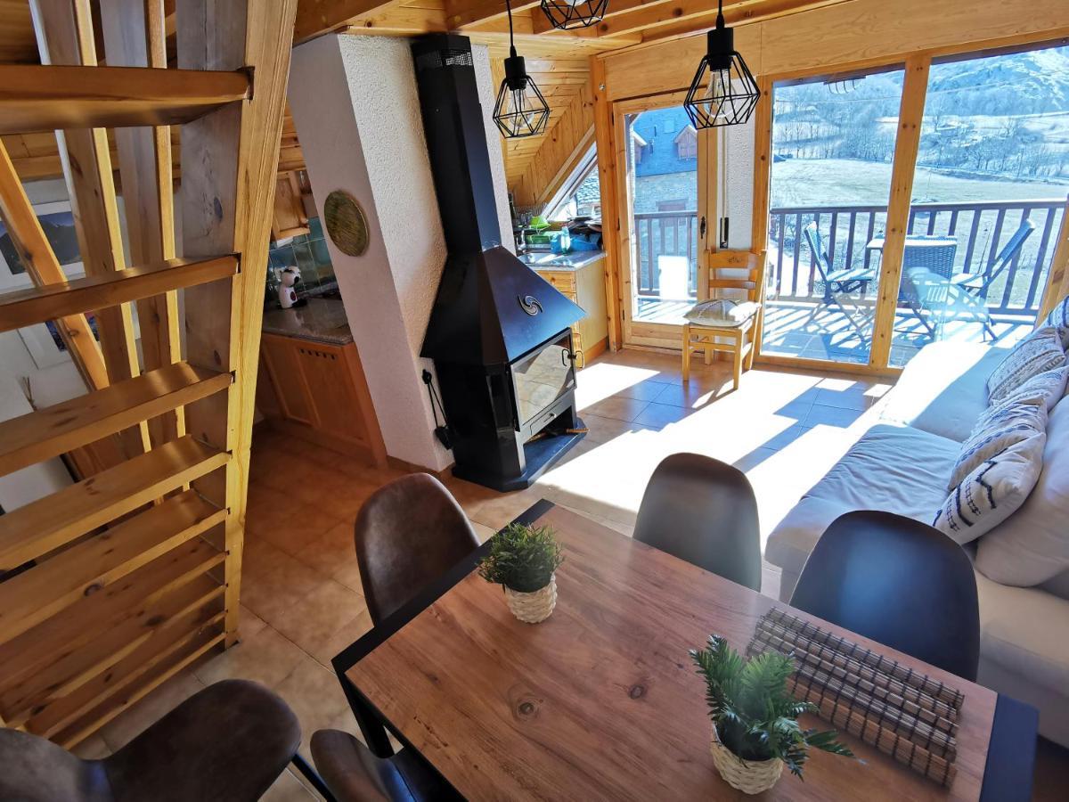 Ferienwohnung Duplex Con Terraza Y Vistas Panoramicas En Tauell Exterior foto