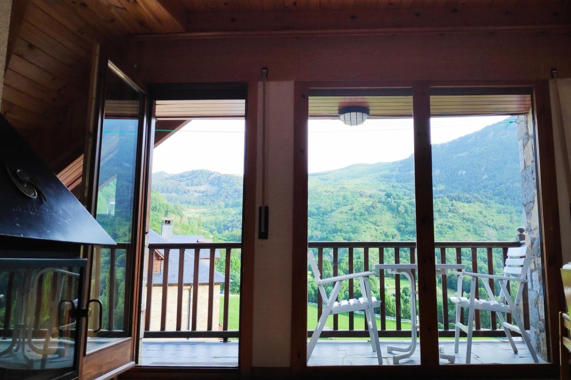 Ferienwohnung Duplex Con Terraza Y Vistas Panoramicas En Tauell Exterior foto
