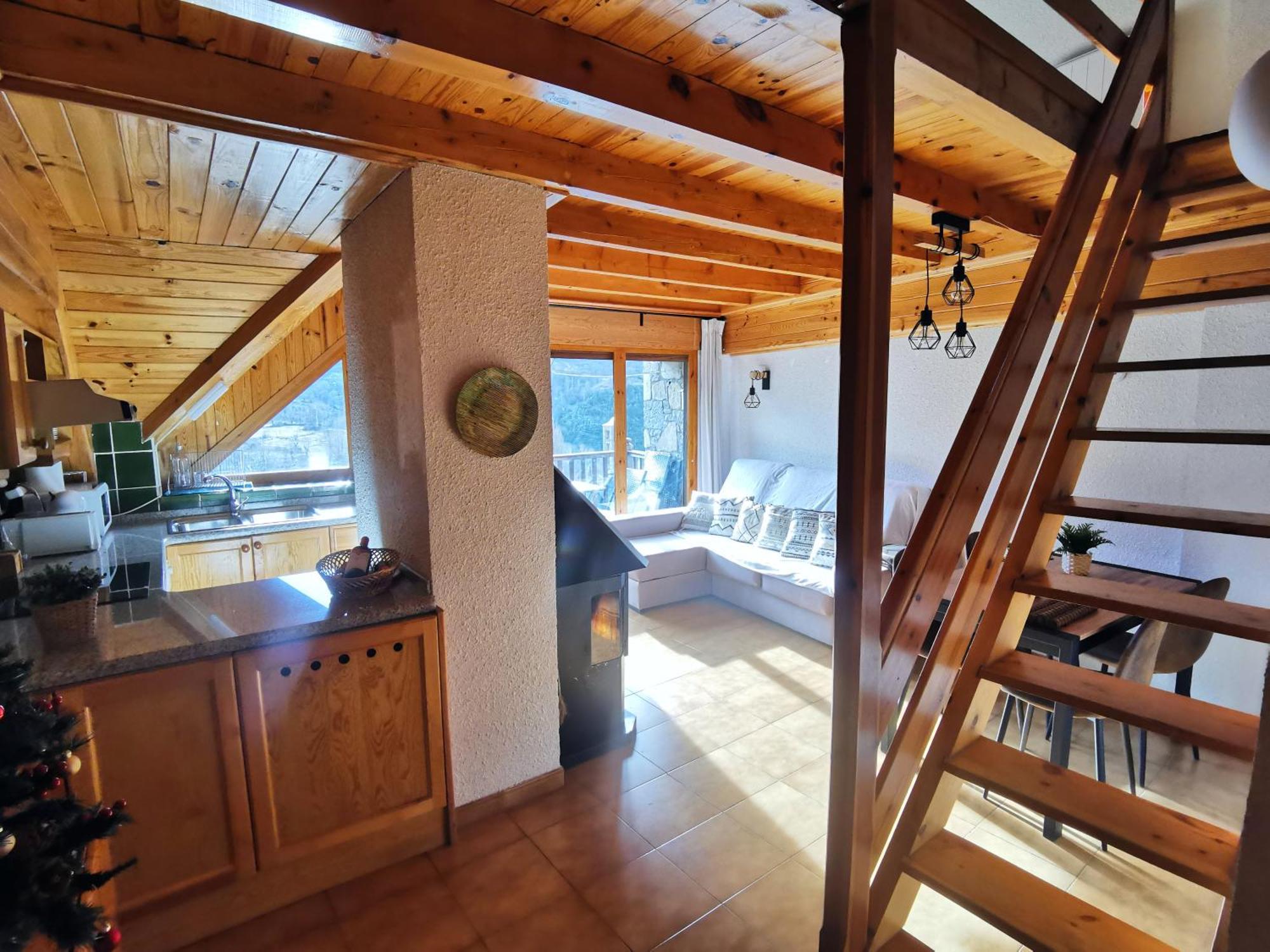 Ferienwohnung Duplex Con Terraza Y Vistas Panoramicas En Tauell Exterior foto